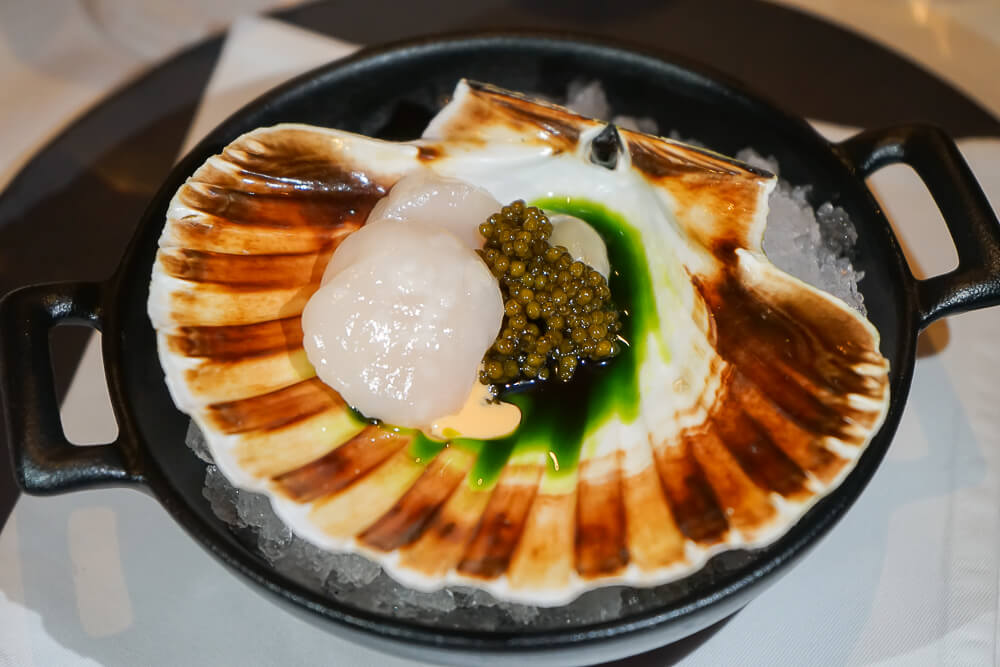 Kamilla Seidler, St. Moritz Gourmet Festival, Waldhaus Sils - Jakobsmuschel mit Auster und Kaviar 2