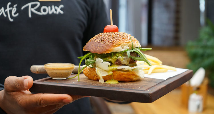 Cafe Roux, Noordhoek - Cheeseburger