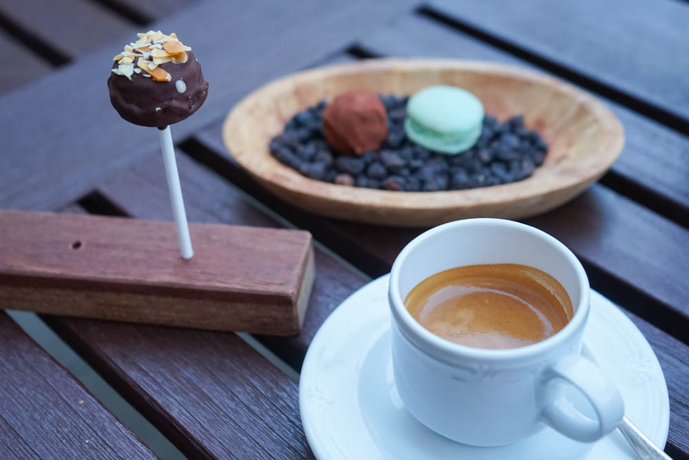 Restaurant Florhof, Zürich - Kleinigkeiten zum Espresso