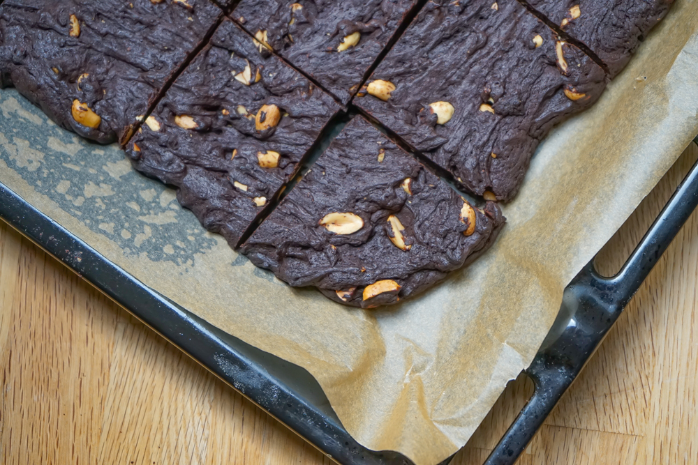 Schoko-Brownies mit gesalzenen Erdnüssen 1