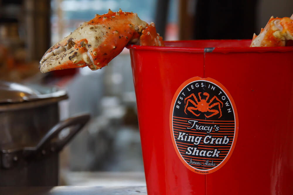 Tracy’s King Crab Shack, Juneau - Krabbeneimer Portion