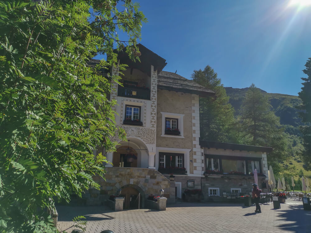 Hotel Waldhaus, Sils - Val Fex, Kaffee und Kuchen hier