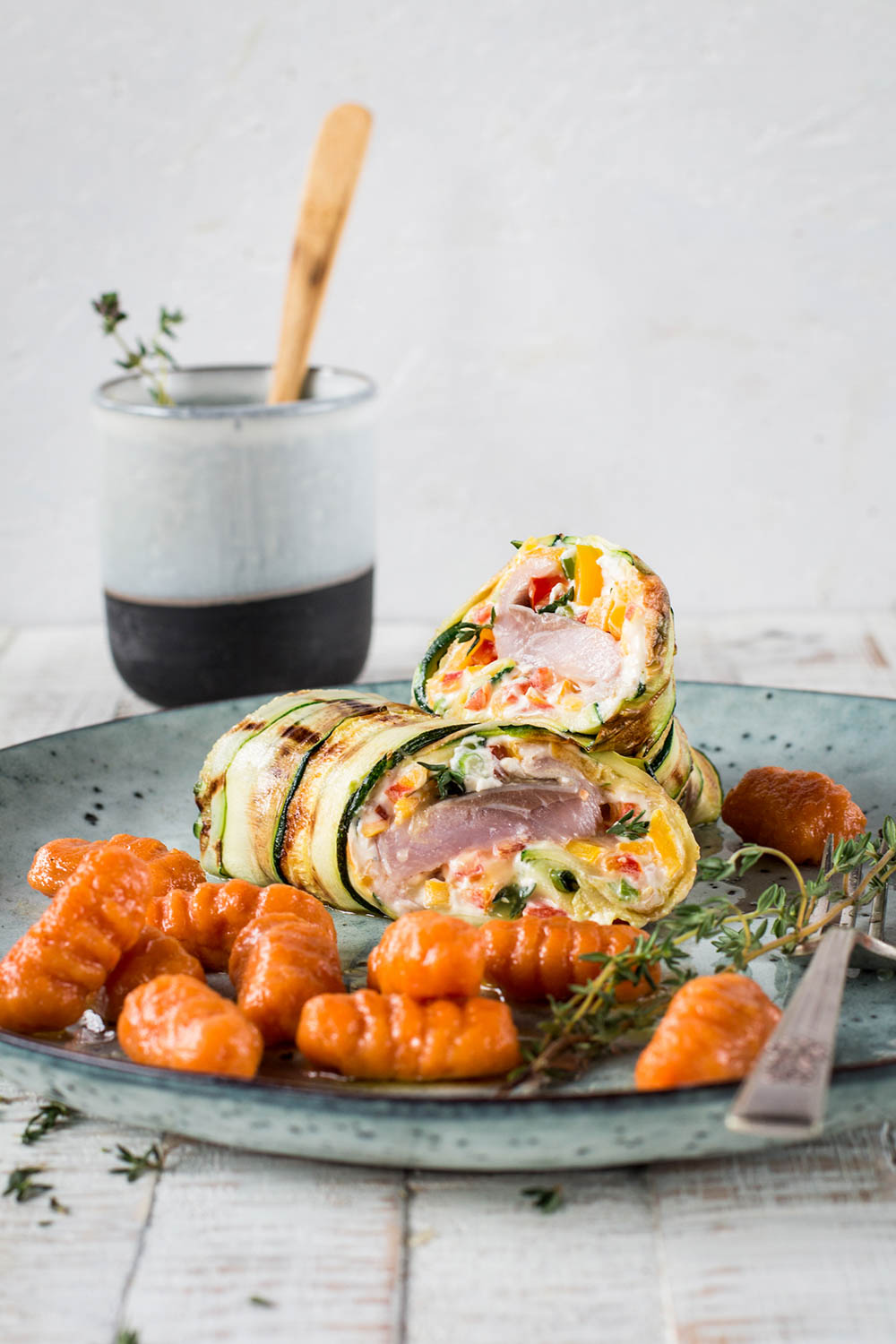 Friesenkrone Winterrezept - Matjes im Zucchinimantel mit Süßkartoffel ...