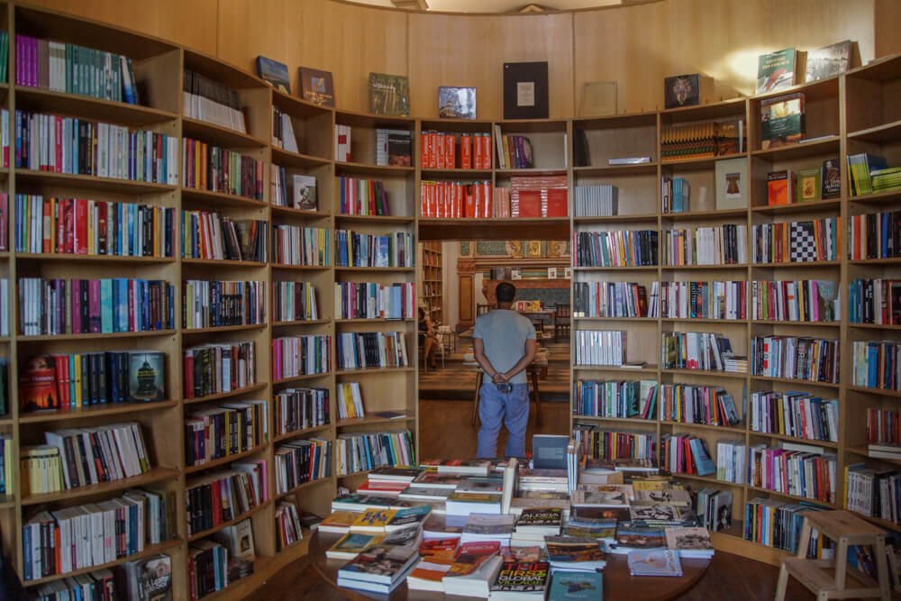 Óbidos, Portugal - die Bücherei