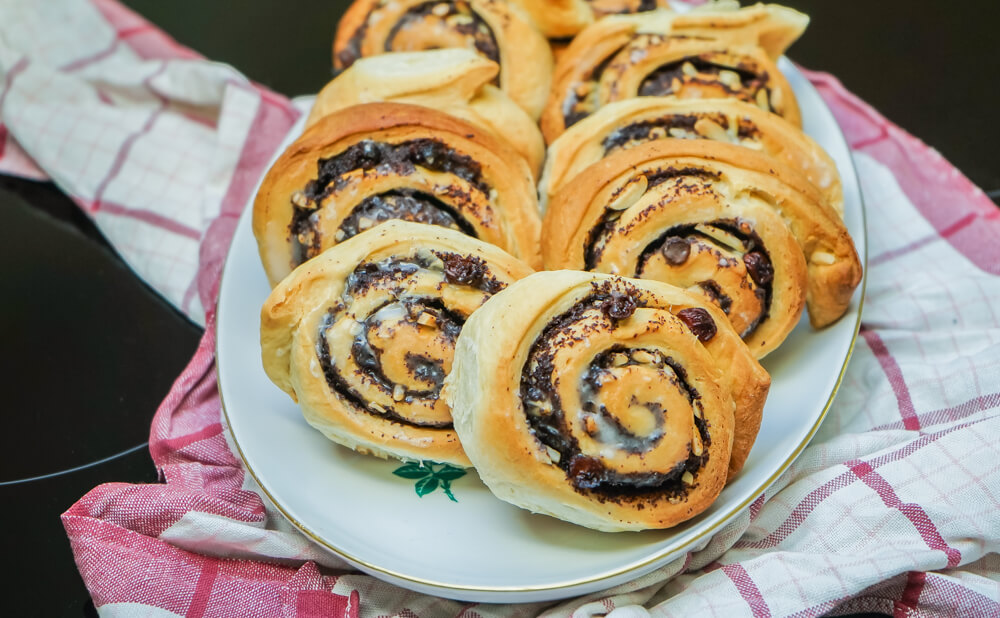 Rosinen-Mohn Schnecken -1