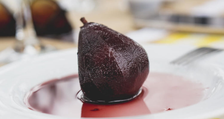 Rotweinbirnen als Dessert oder zum Wild