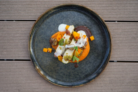 Aubergine Restaurant Starnberg - Zitronenhähnchen, Tomatenpolenta, Steinpilz, Kürbis 4