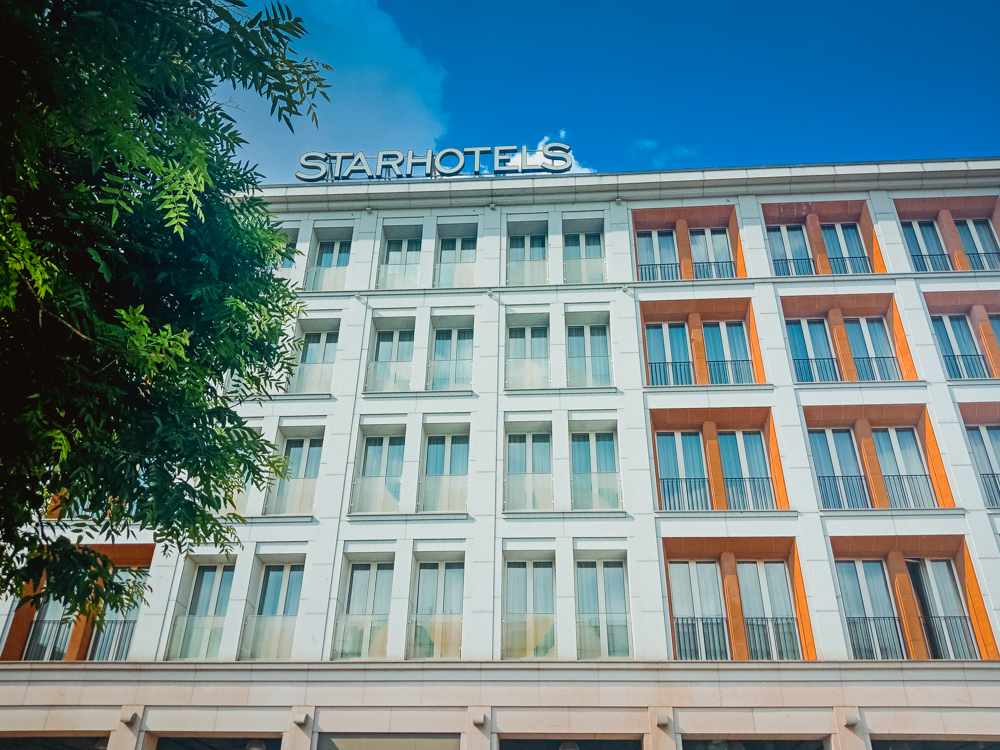 Rosa Grand Milano Hotel - Außenansicht