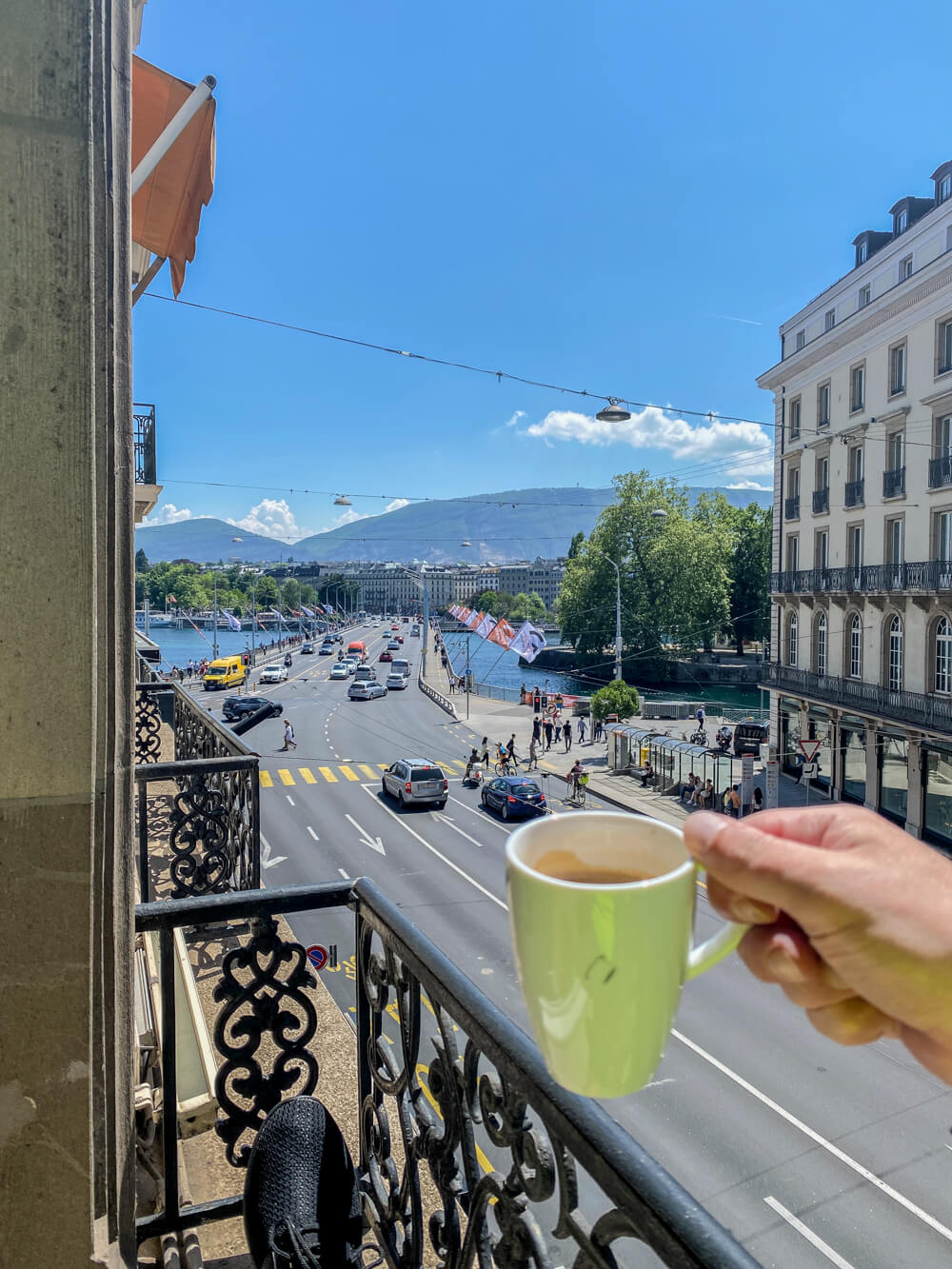 Hotel Bristol Genf - Morgen Aussicht